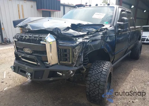 2016 Ford F250 Super Duty z USA, uszkodzony, nr VIN 1FT7W2BTXGEB02869